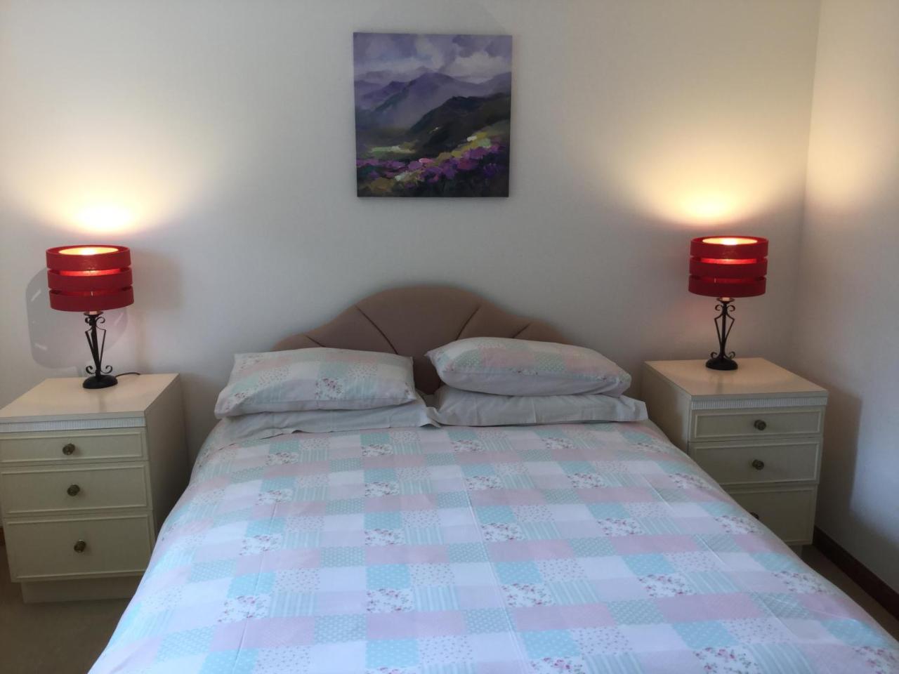 Two-Bedroom Apartment - Golf View Free Parking Инвернесс Экстерьер фото